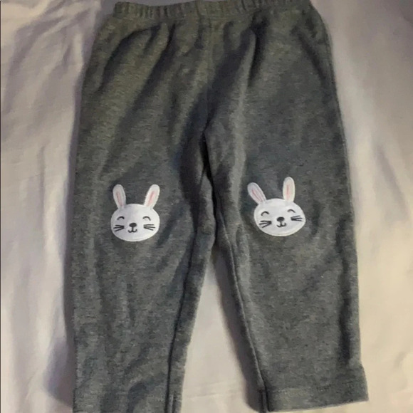 ⭐️Host Pick⭐️ Carter’s Bunny Set size 12 months - Picture 5 of 8